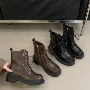 British Style Chunky Sole Platform Martin Boots Women 2025 New Retro Round Toe Lace Up Thick Heel Slim Fit Versatile Fashion