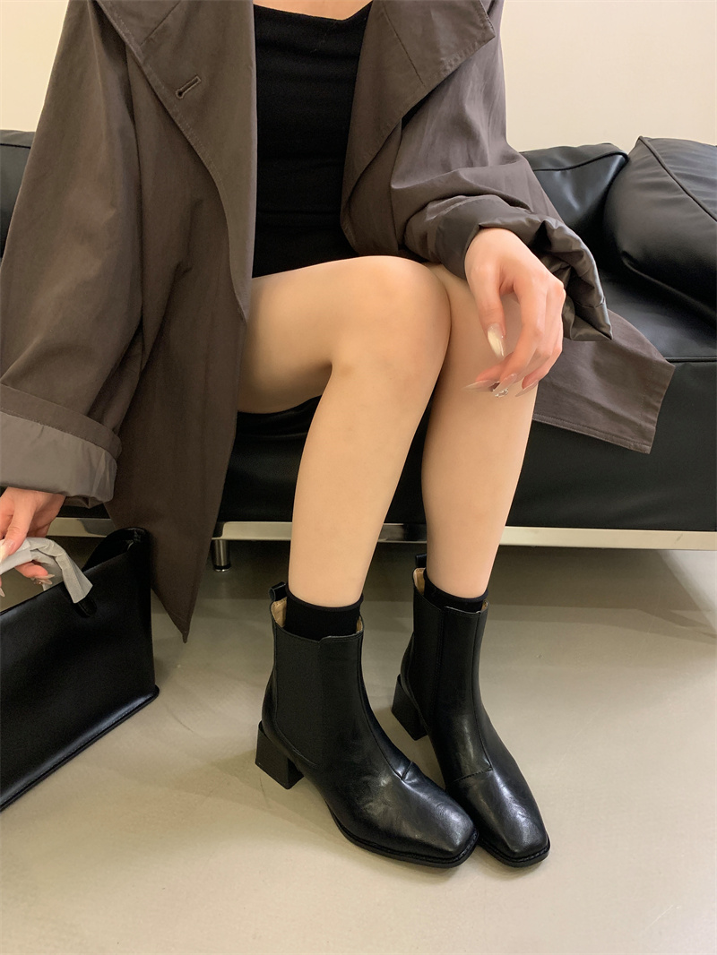 Women's Chunky Heel Chelsea Boots Square Toe Short Boots Comfortable Elastic Sided Martin Boots - Image 2