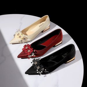 European American Style Banquet Women's Shoes Pearl Flower Satin Versatile Low Heel Pointed Toe Elegant Flats
