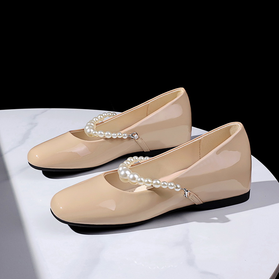 French Style Pearl Buckle Strap Square Toe Patent Leather Low Heel Comfortable Women's Shoes - Image 2